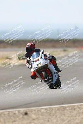 media/Sep-20-2025-TrackDaz (Sat) [[27f0cde673]]/A Group/2pm (Turn 9)/